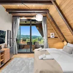 בית נופש Forest Hill Mit Hallenbad By Interhome