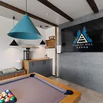 בית נופש Forest Hill Mit Hallenbad By Interhome *