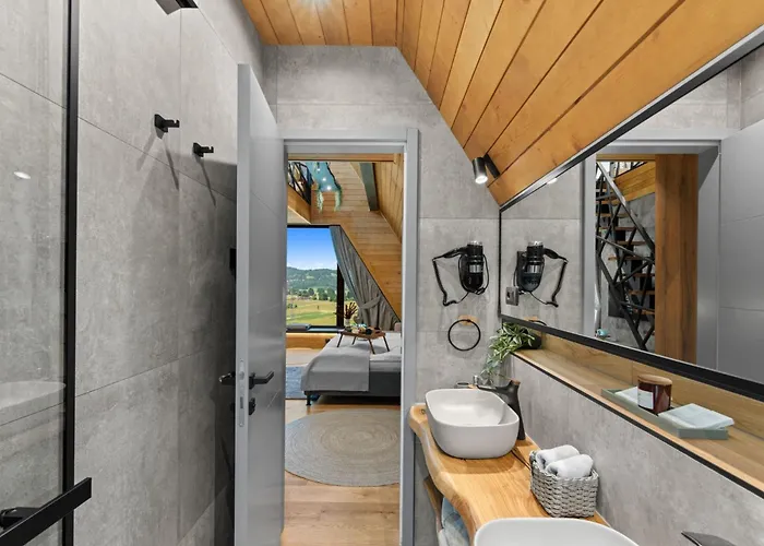 Casa vacanze Forest Hill Mit Hallenbad By Interhome