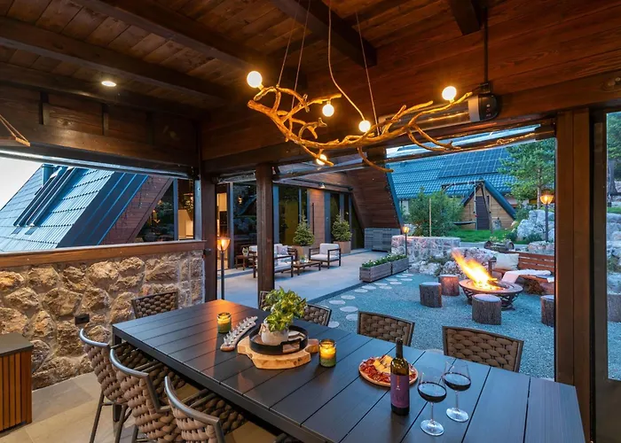 Casa vacanze Forest Hill Mit Hallenbad By Interhome *