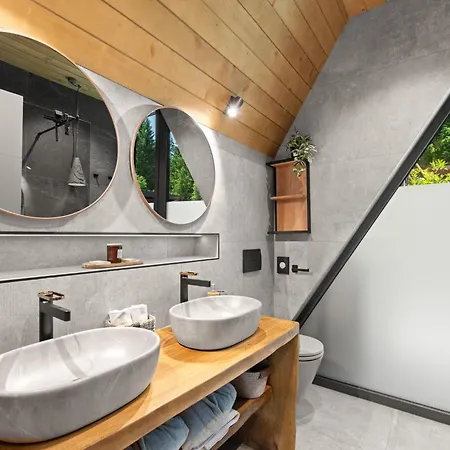 Holiday home Forest Hill Mit Hallenbad By Interhome Ravna Gora
